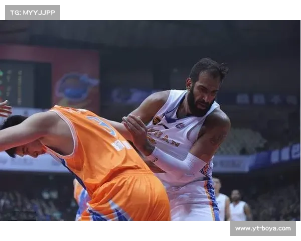 哈达迪坚持不退役背后的动力探秘从荣耀信念到篮球生命延续